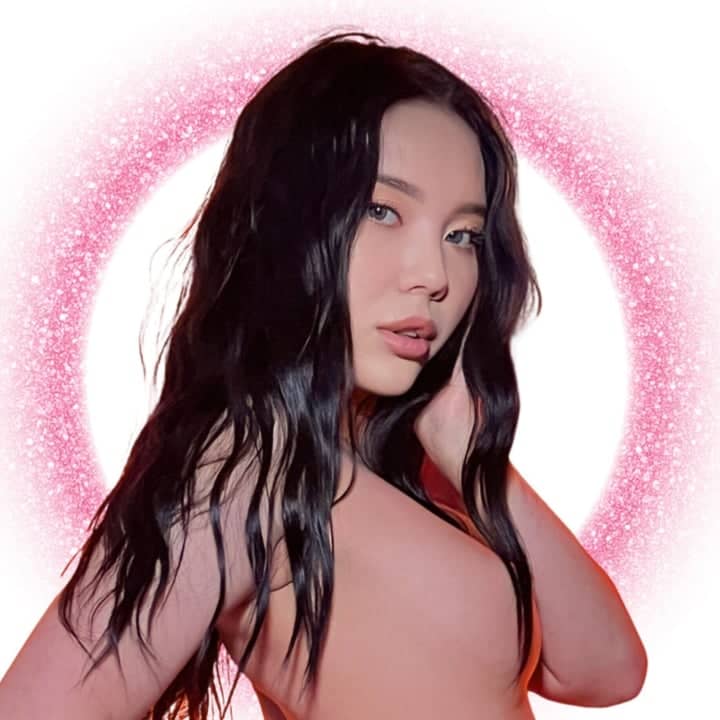 Alexa Miu 🤍 | @alexamiu