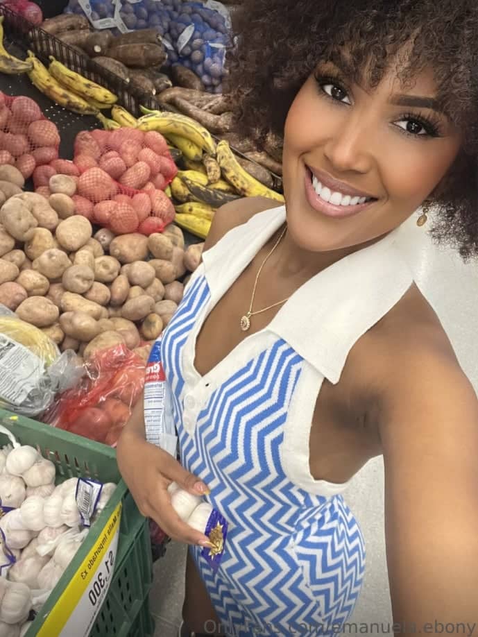 Emanuela EbonyQueen 🔥✨ | @emanuela.ebony