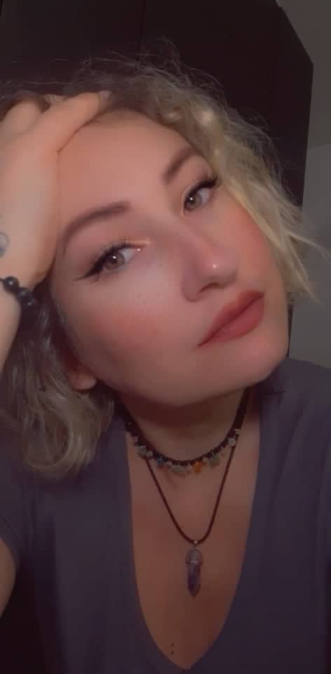 Evelyn Blumer | @evelynblumer