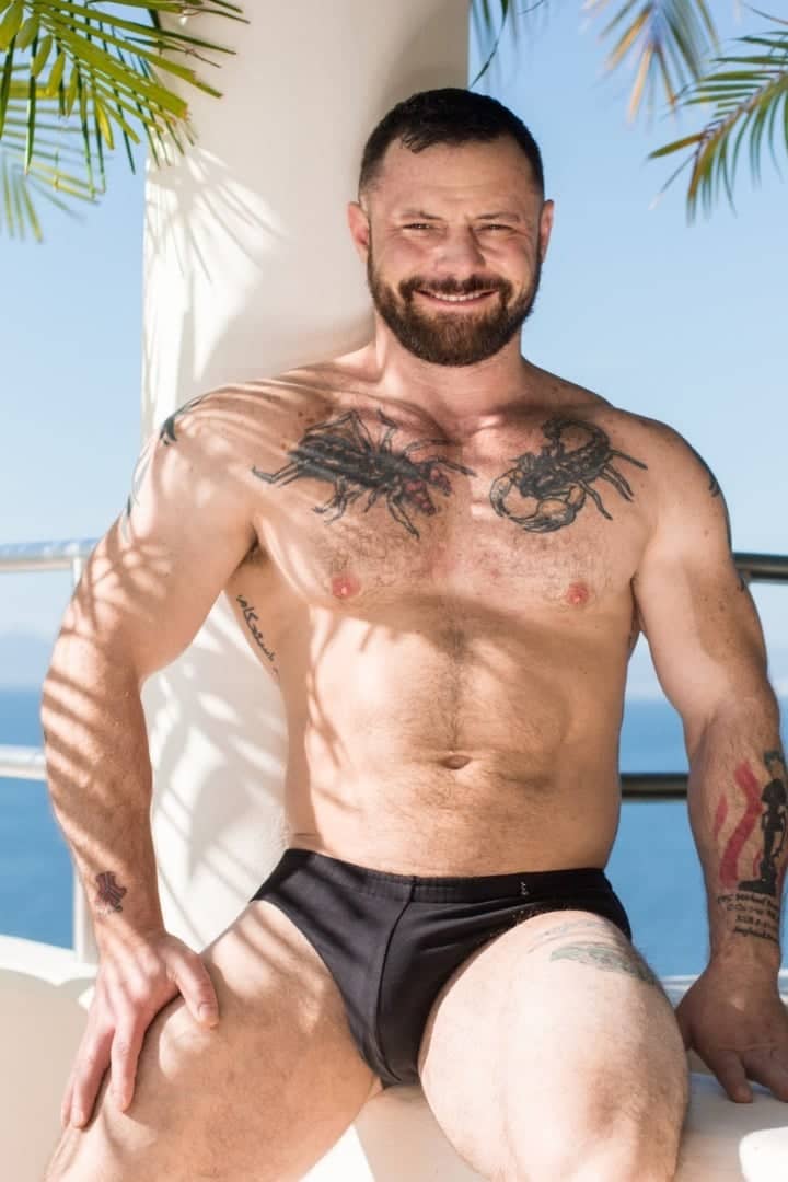 Sgtmiles | @sgtmiles