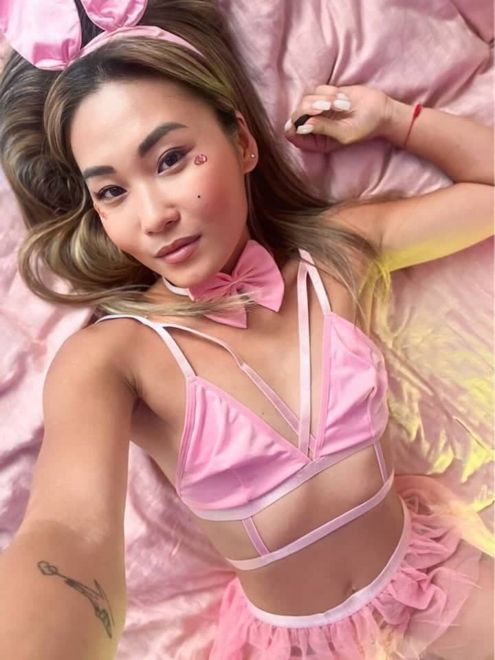 valley mint loophey hey~ it’s Yunari 🐰so happy u found me here 🤍 i love when guys actually text me, not just scroll hehe… feels way hotter when we can talk n tease each other >.< all my spiciest stuff is here only, but the real fun starts in msgs 💓 will you text me or should I do it first?? ^-^ | @View Profile