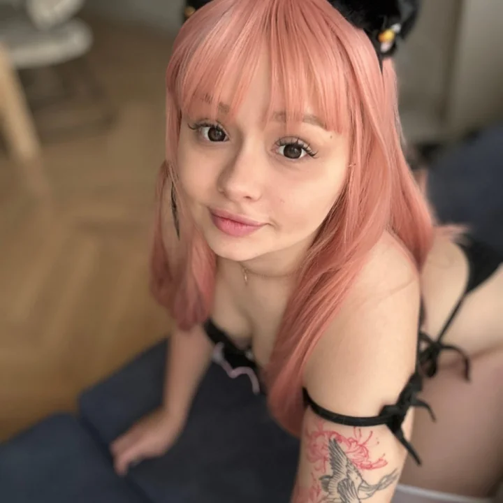 Maria (｡♥‿♥｡)🍰✨